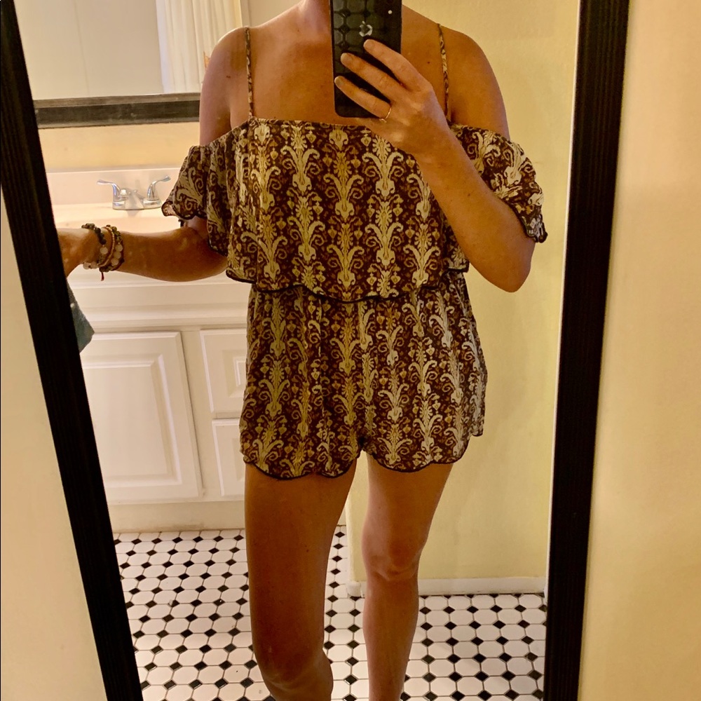 En Crème Romper